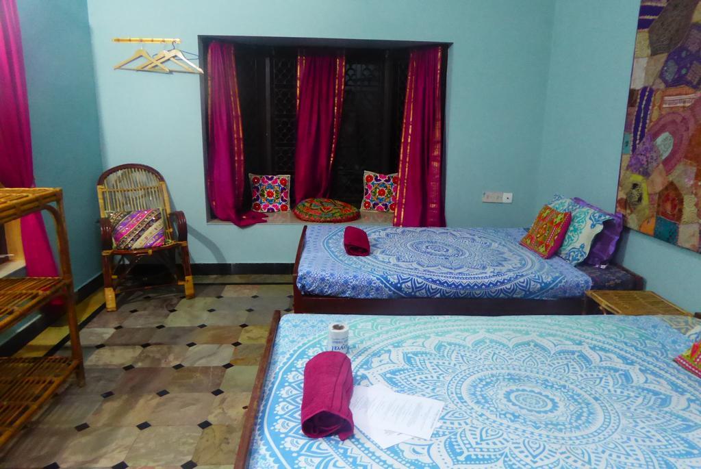 Mk Gardens Surf & Yoga House Hotel Варкала Екстериор снимка